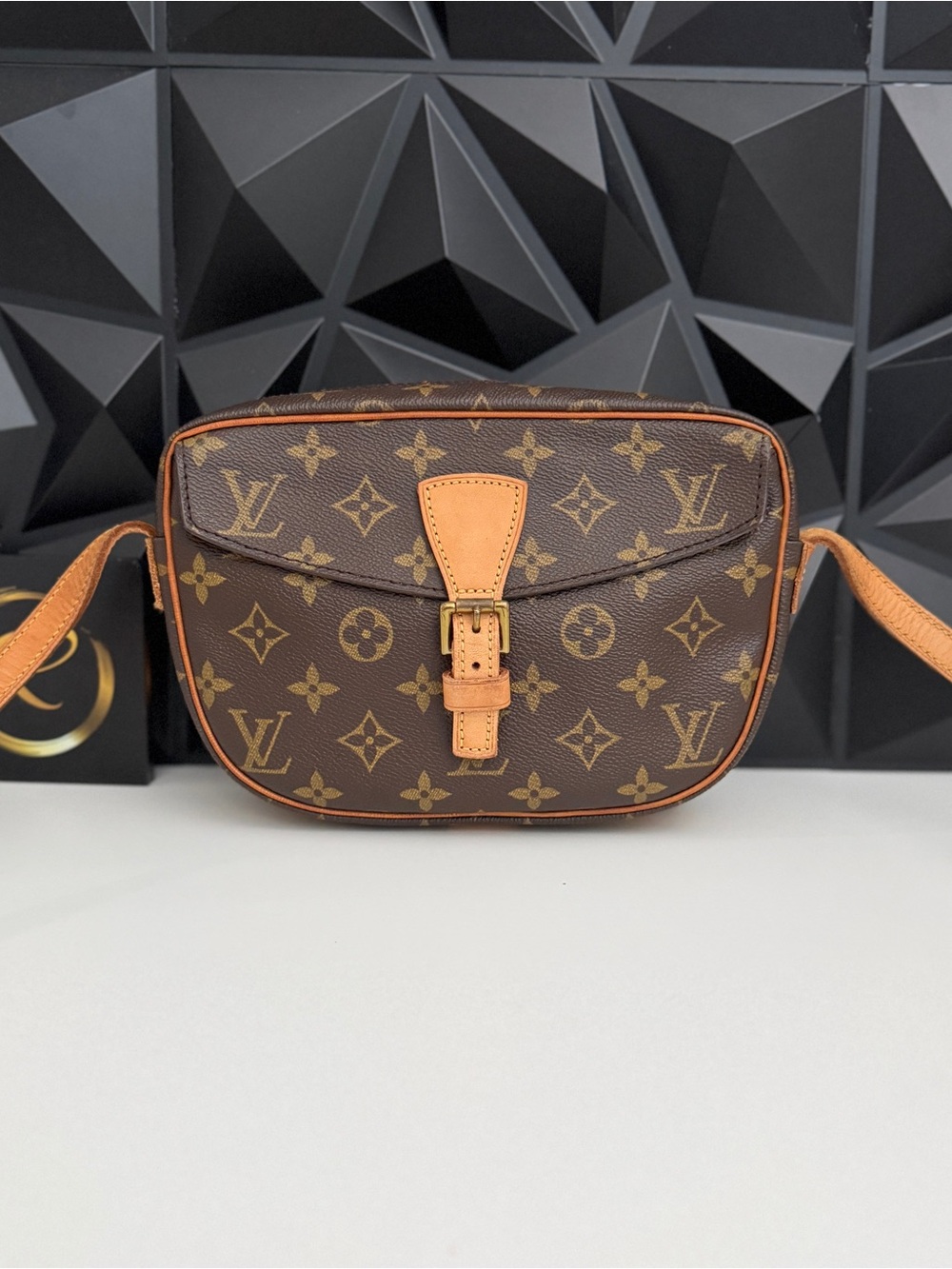 Louis Vuitton Monogram Canvas Brown Crossbody with Vachetta Trim